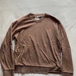 Brown sweater